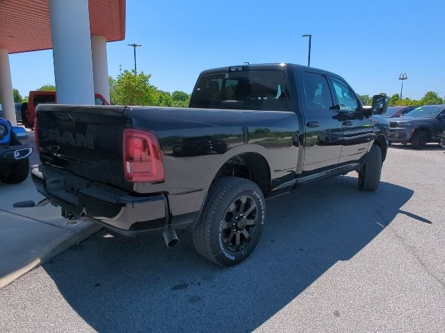 New 2026 RAM 3500 Big Horn AWD/4WD image 37