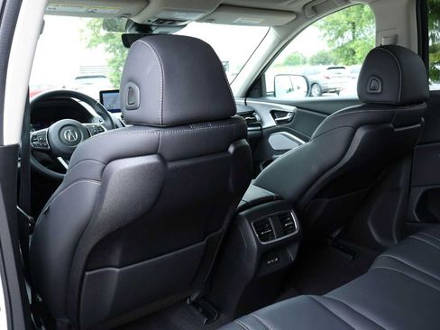 Certified 2023 Acura RDX FWD w/ Technology Package image 12