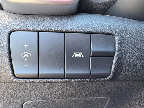 Used 2022 Kia Sportage LX image 21