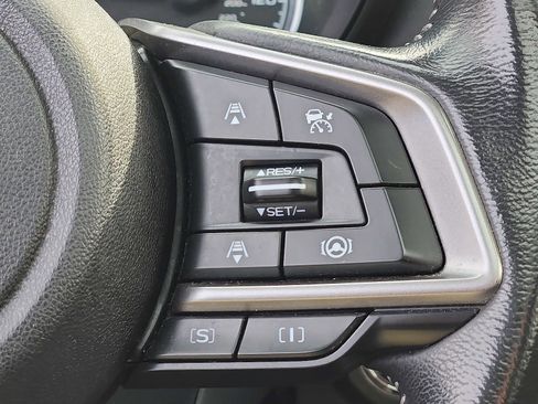 Used 2023 Subaru Forester Premium image 21