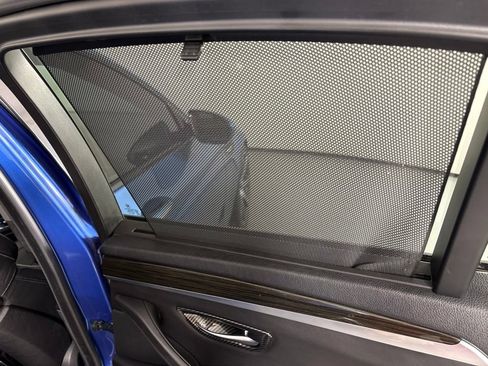 Used 2014 BMW M5 RWD image 21