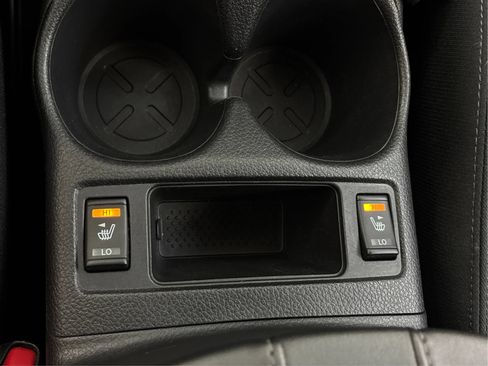 Used 2020 Nissan Rogue SV w/ Premium Package AWD/4WD image 42