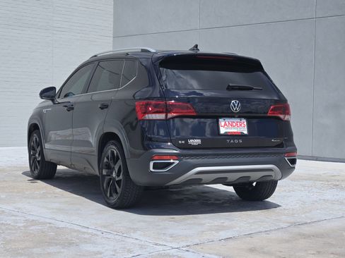 Used 2023 Volkswagen Taos SE AWD/4WD image 7