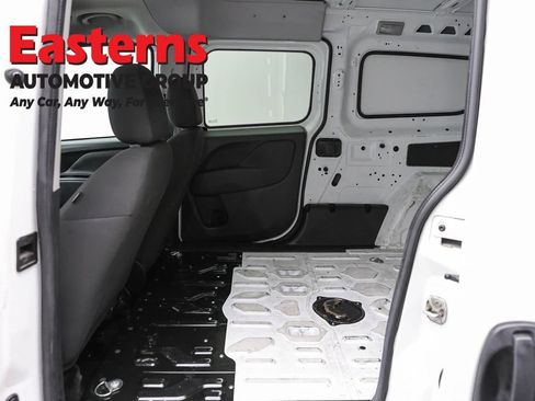 Used 2021 RAM ProMaster City Tradesman FWD image 20