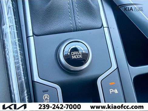 New 2026 Kia Sorento S w/ S Panoramic Sunroof Package FWD image 30