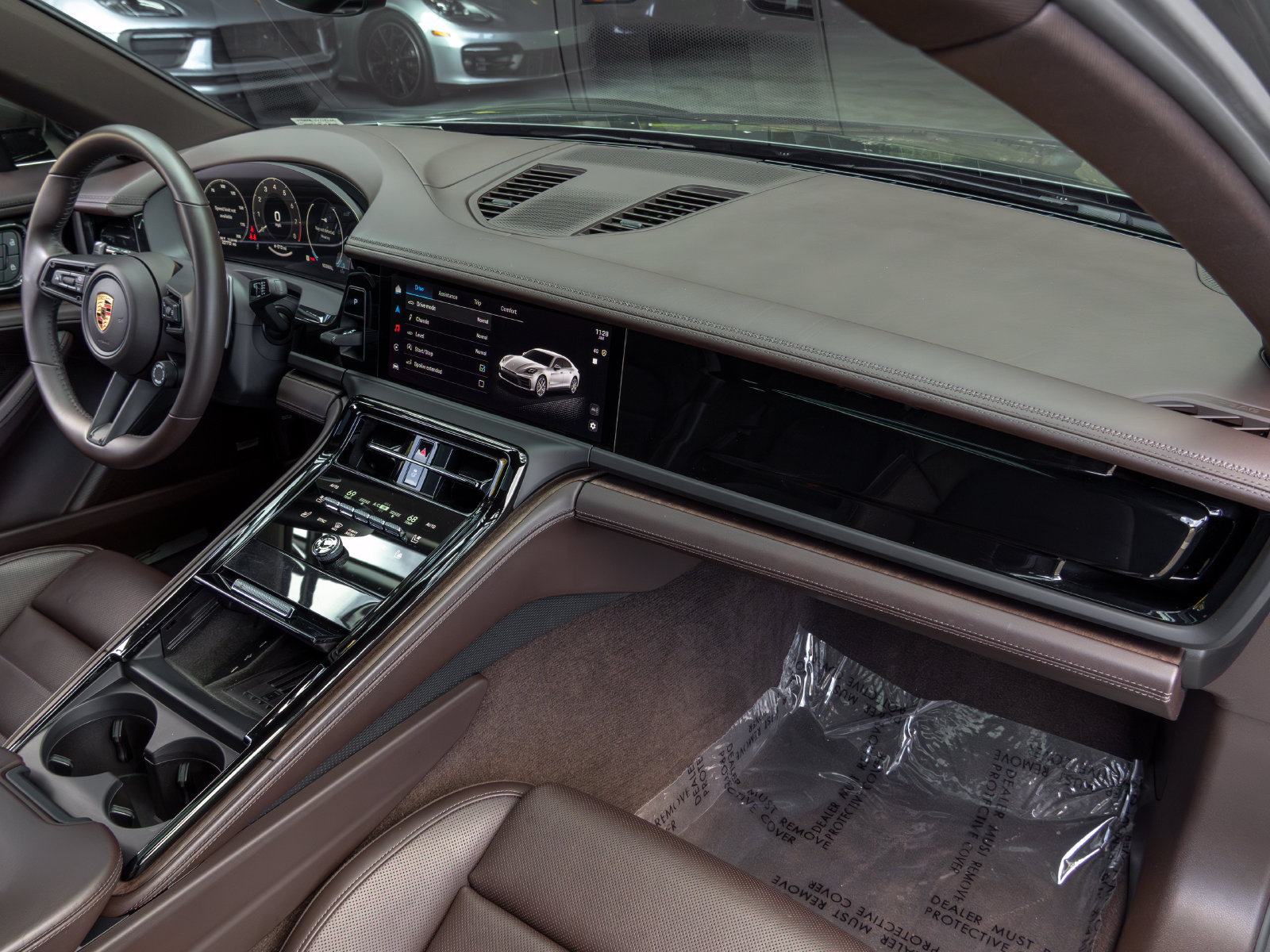 Certified 2024 Porsche Panamera image 56