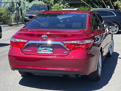 Used 2017 Toyota Camry LE FWD image 13