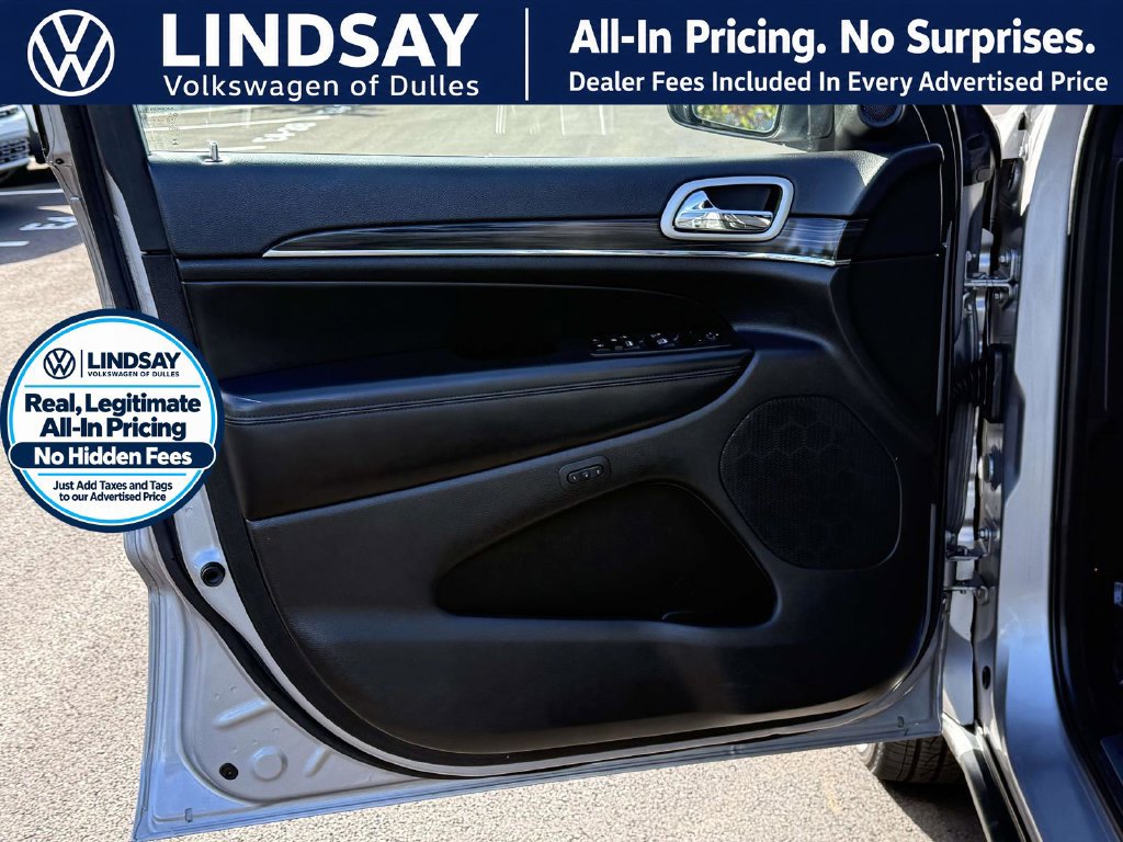 Used 2021 Jeep Grand Cherokee Limited w/ Premium Lighting Group AWD/4WD image 9