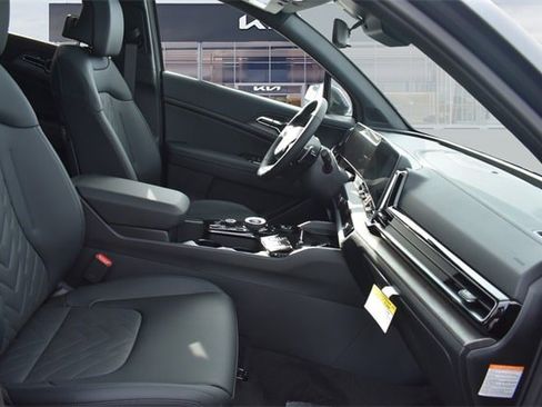 New 2025 Kia Sportage X-Line image 12