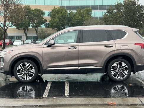 Used 2020 Hyundai Santa Fe Limited image 7