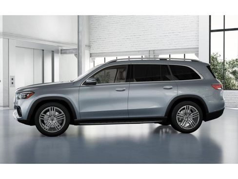 New 2026 Mercedes-Benz GLS 450 4MATIC image 35