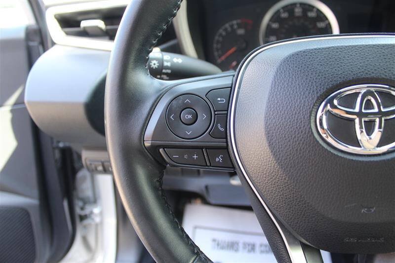 Used 2021 Toyota Corolla SE w/ Carpet Mat Package (TMS) FWD image 15