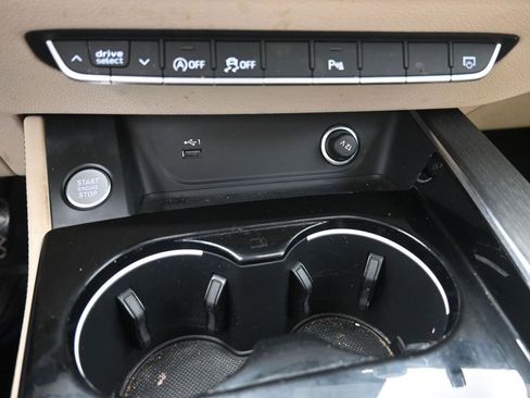 Used 2021 Audi A4 2.0T Premium Plus image 9