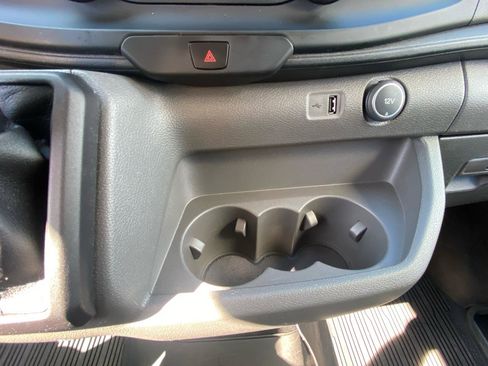 Used 2020 Ford Transit 250 Medium Roof RWD image 34