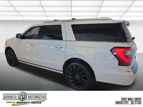 Used 2018 Ford Expedition Max Platinum AWD/4WD image 3