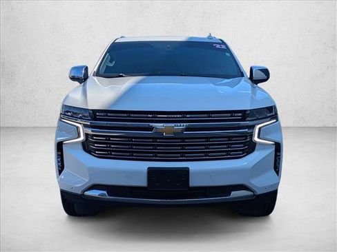 Used 2022 Chevrolet Suburban Premier image 2
