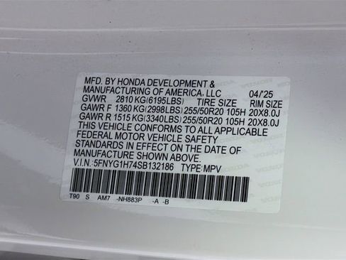 Used 2025 Honda Pilot Touring image 39