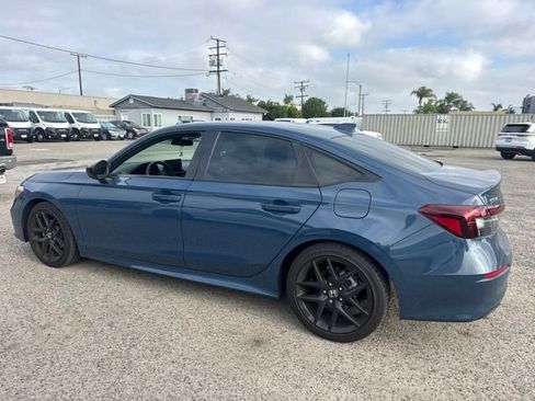 Used 2025 Honda Civic Sport image 8