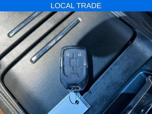 Used 2017 Chevrolet Tahoe Premier AWD/4WD image 40