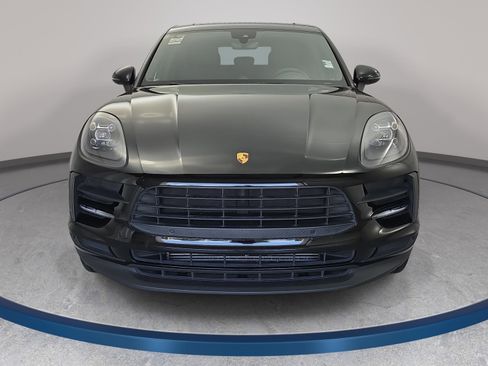 Used 2020 Porsche Macan AWD/4WD image 2