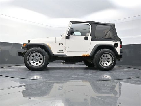 Used 2004 Jeep Wrangler X w/ Wheel Plus Group image 21