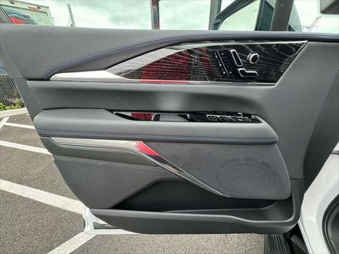 Used 2025 Cadillac Escalade IQ Luxury 1 image 16