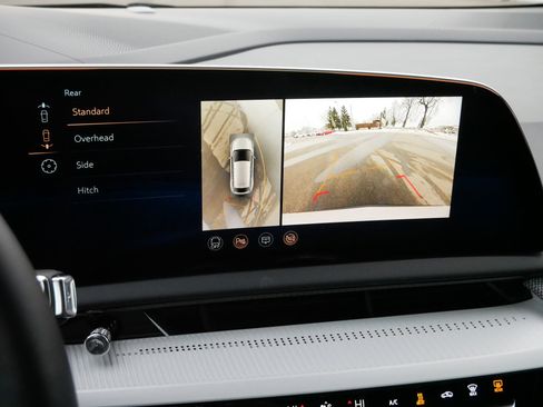 Certified 2025 Cadillac Optiq Luxury 2 w/ LPO, Floor Liner Package image 28