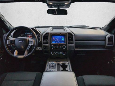Used 2021 Ford Expedition XLT image 20