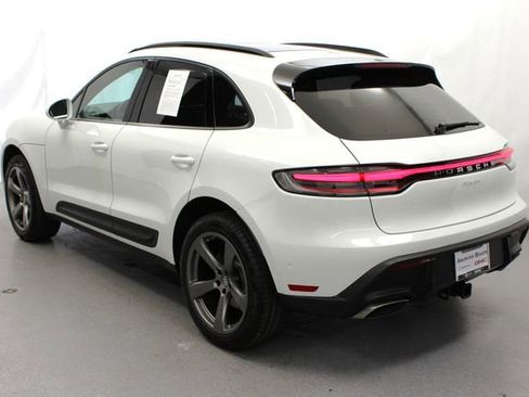 Used 2023 Porsche Macan Turbo AWD/4WD image 12