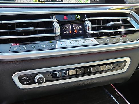 Used 2023 BMW X5 xDrive40i image 14