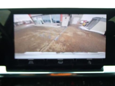 Used 2024 GMC Sierra 1500 Elevation w/ Preferred Package image 16