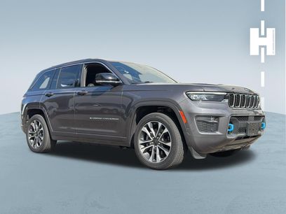 Used 2023 Jeep Grand Cherokee Overland w/ Advanced Protech Group III