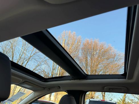 Used 2024 MAZDA CX-50 AWD 2.5 S w/ Premium Package image 20