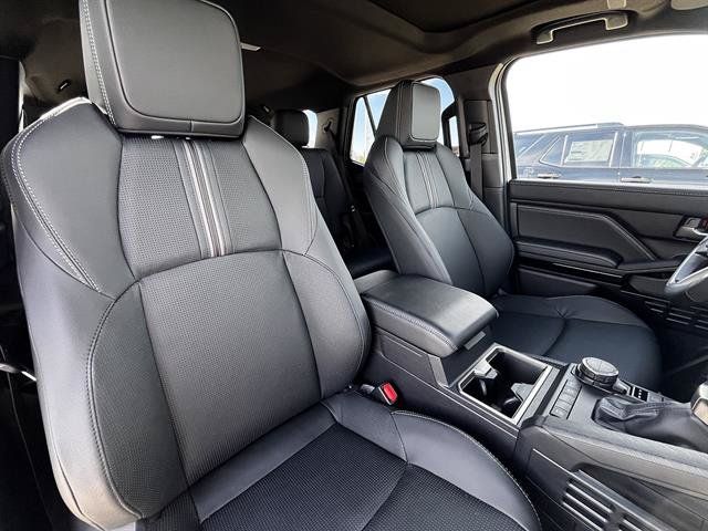 New 2026 Toyota 4Runner Limited AWD/4WD image 11