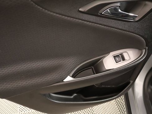 Used 2025 Chevrolet Malibu RS FWD image 15