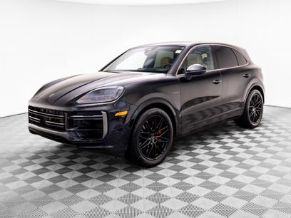 Certified 2025 Porsche Cayenne Turbo