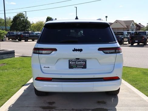 New 2026 Jeep Grand Cherokee L Limited AWD/4WD image 38