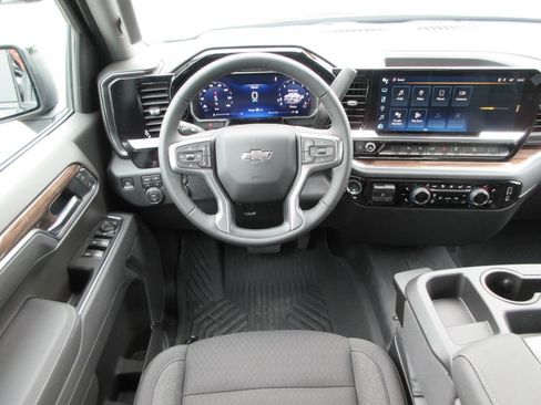 New 2026 Chevrolet Silverado 1500 RST w/ Z71 Off-Road Package AWD/4WD image 16