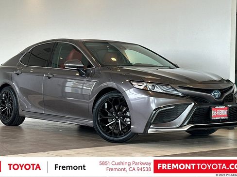 Used 2024 Toyota Camry XSE w/ Cold Weather Package image 1