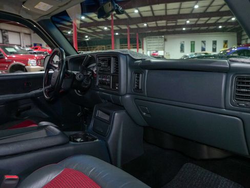 Used 2002 GMC Sierra 1500 SLE image 39