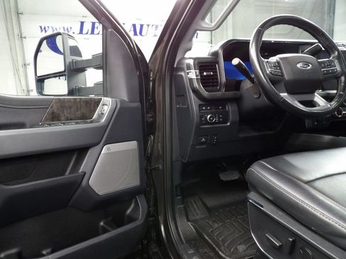 Used 2024 Ford F350 Lariat w/ Lariat Ultimate Package AWD/4WD image 49