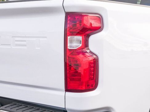 Used 2021 Chevrolet Silverado 2500 W/T w/ WT Convenience Package image 10