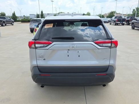 Used 2023 Toyota RAV4 LE FWD image 4