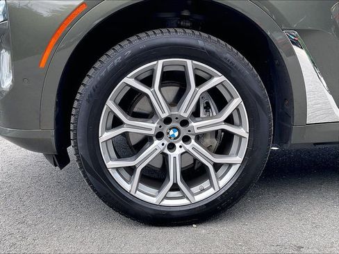 Used 2024 BMW X7 xDrive40i w/ Executive Package AWD/4WD image 23