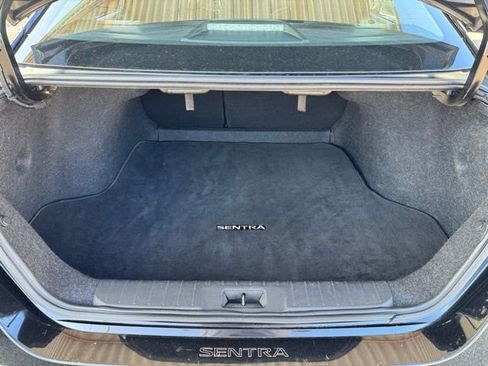 Used 2022 Nissan Sentra SV w/ Trunk Package image 19