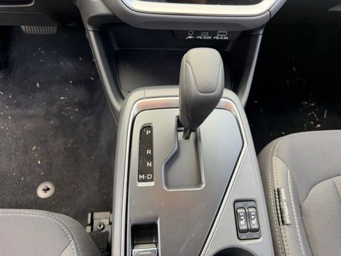 Used 2025 Subaru Crosstrek 2.0i Premium AWD/4WD image 31