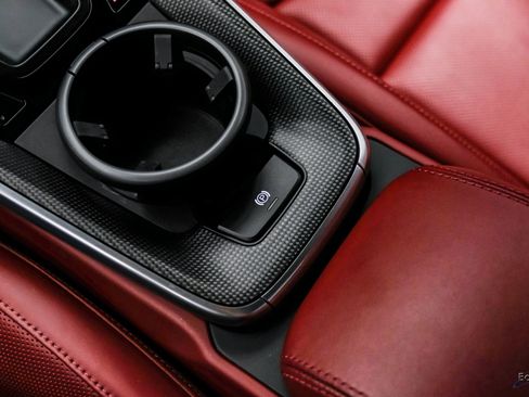 Used 2021 Porsche 911 Turbo image 65