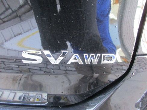 Used 2016 Nissan Rogue SV w/ SV Premium Package image 10