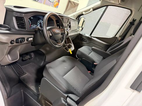 Used 2020 Ford Transit 150 XLT AWD/4WD image 31