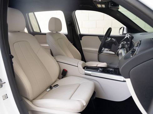 Used 2026 Mercedes-Benz GLB 250 image 26